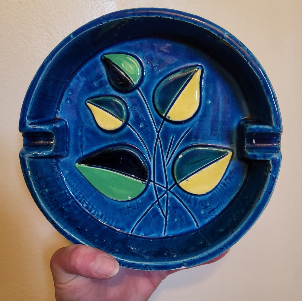 Vtg 60s Aldo Londi for Bitossi signature Rimini blue glaze leaf motif ashtray